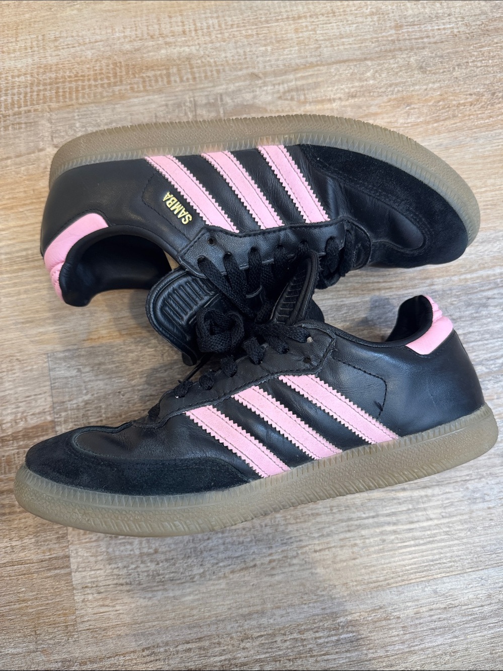 Adidas Samba Inter Miami Men’s 6 Women’s 7 - Picture 2 of 9